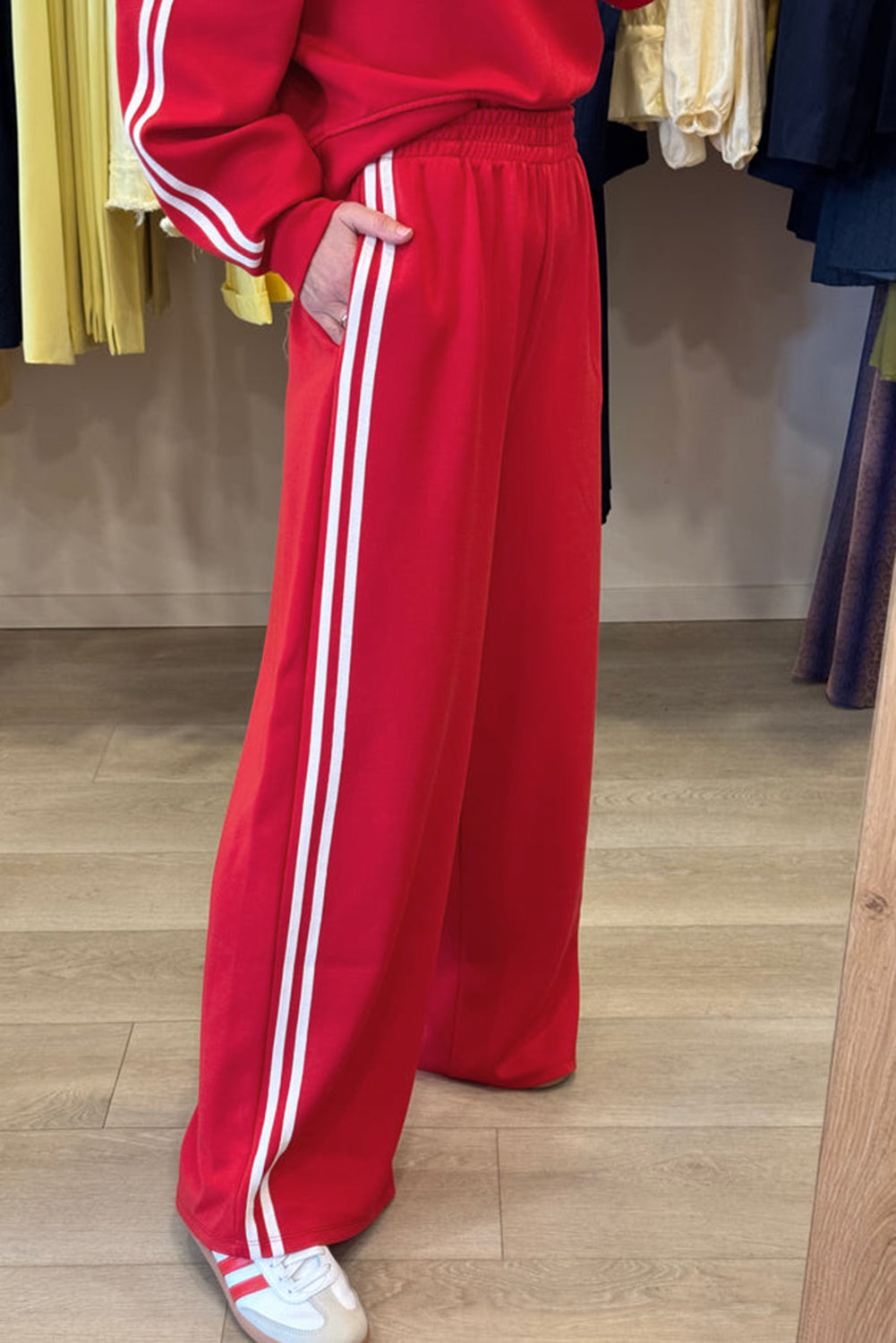 Vintage Varsity Cropped Pullover Wide Leg Pants Set